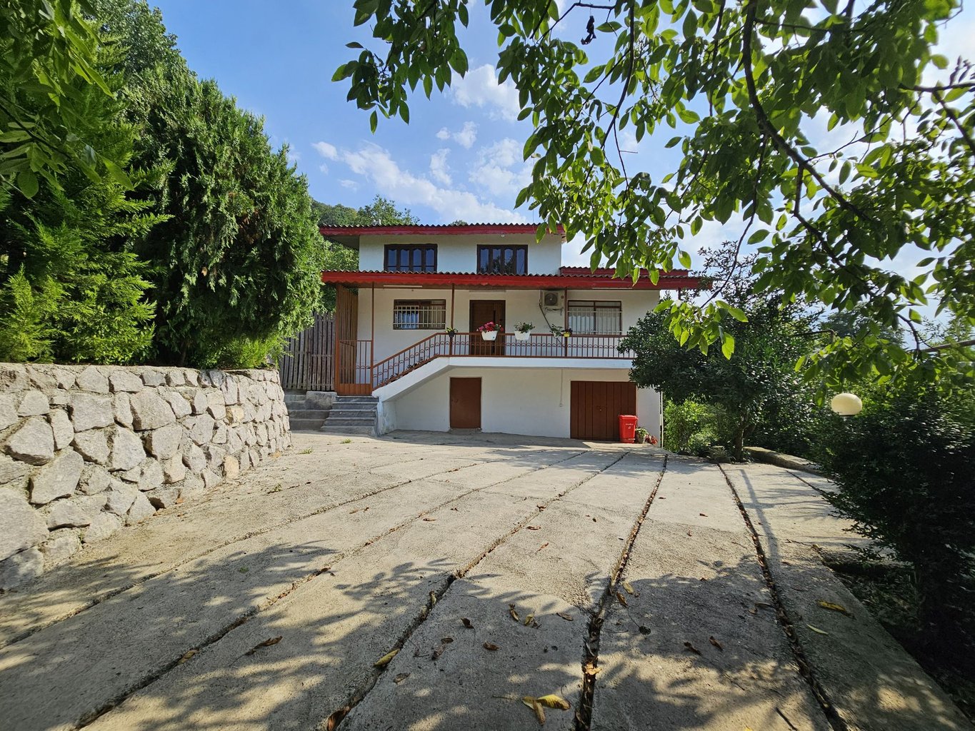 ویلا دوخوابه جنگلی استخردار ولنگا