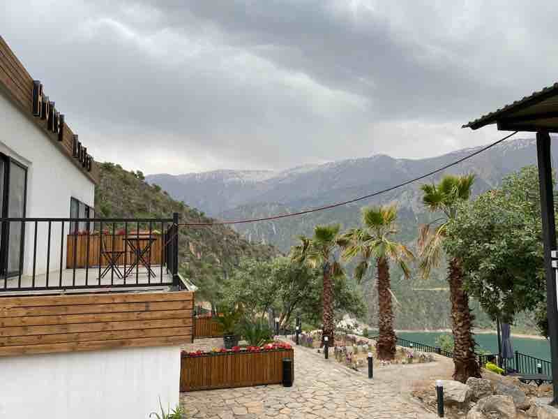 مجتمع اقامتی آنشان - واحد سه بلوطک