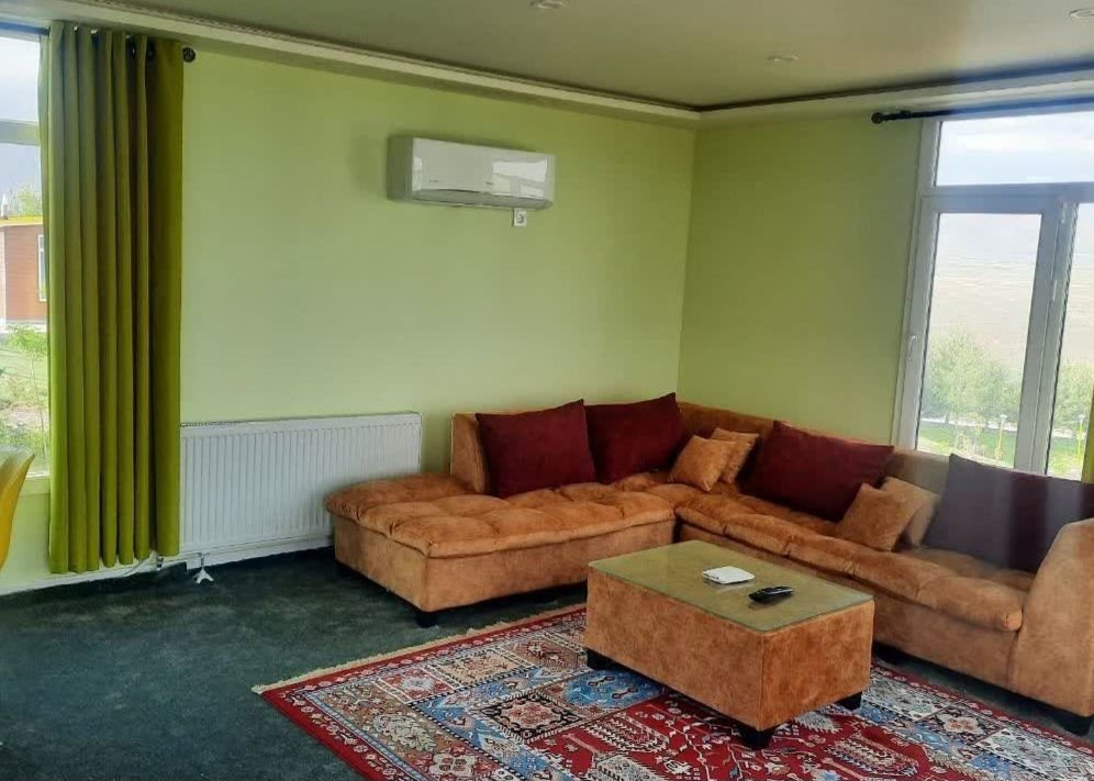 یک خوابه عمران زاینده