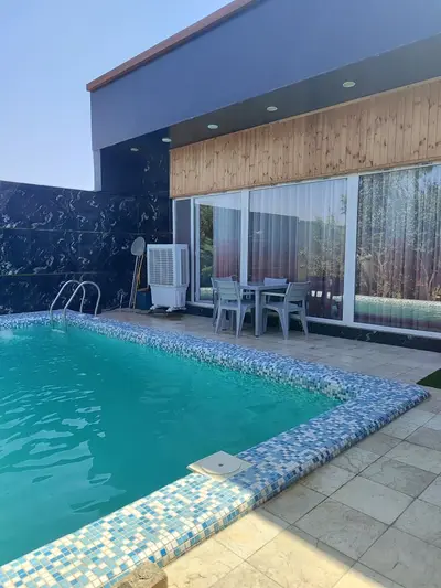 ویلا دوخوابه استخر آبگرم خورشید