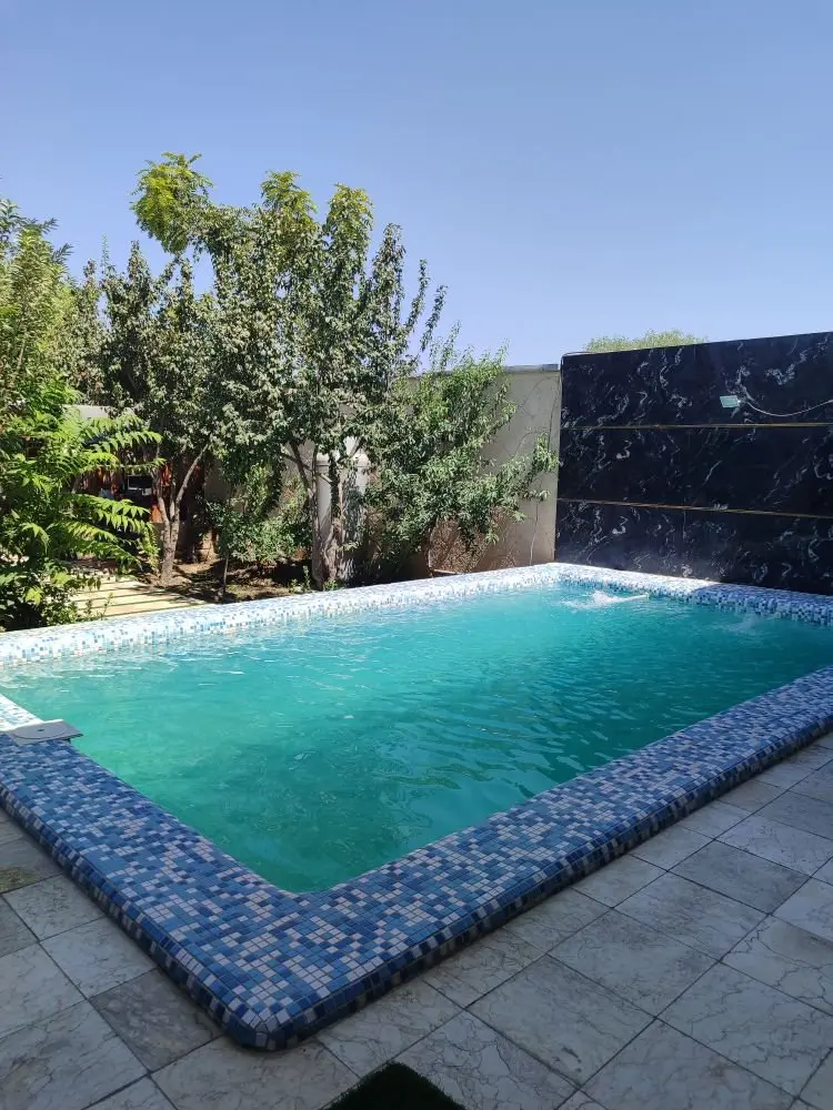 ویلا دوخوابه استخر آبگرم خورشید