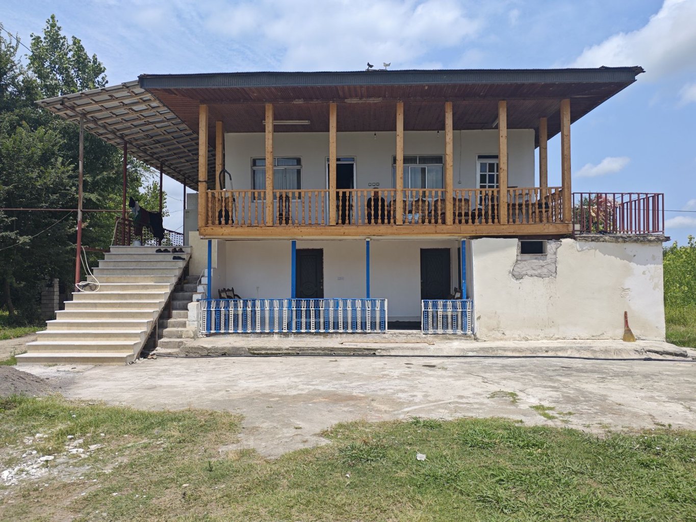 ویلا فلت قوامی