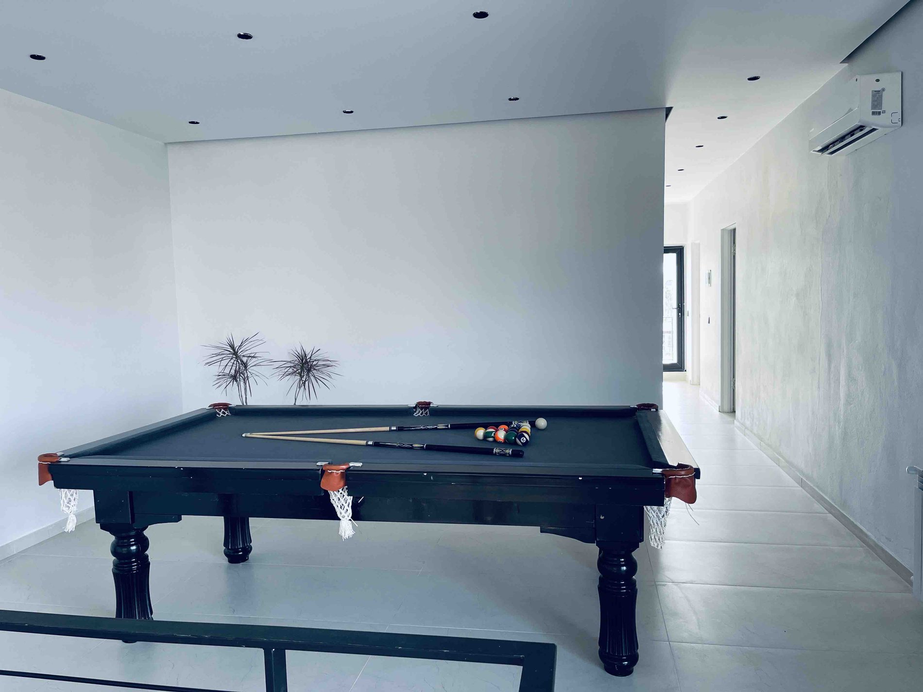 ویلا استخردار پنج خوابه شالیزار