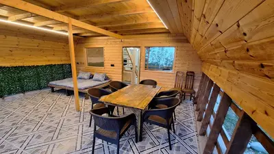 کلبه دوخوابه سوئیسی کوهستانی باروما