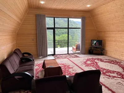 کلبه یک خوابه سوئیسی میران