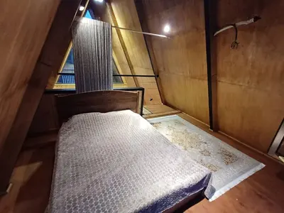 کلبه دوخوابه سوئیسی دیار