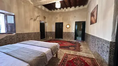 بومگردی عمارت چند درخت - واحد ساحل