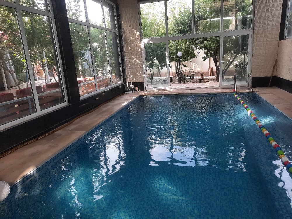 ویلا دوخوابه استخردار آبگرم شارستان