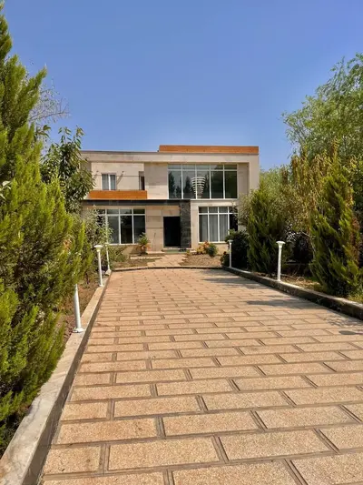 ویلا سه خوابه استخردار آبگرم لیان