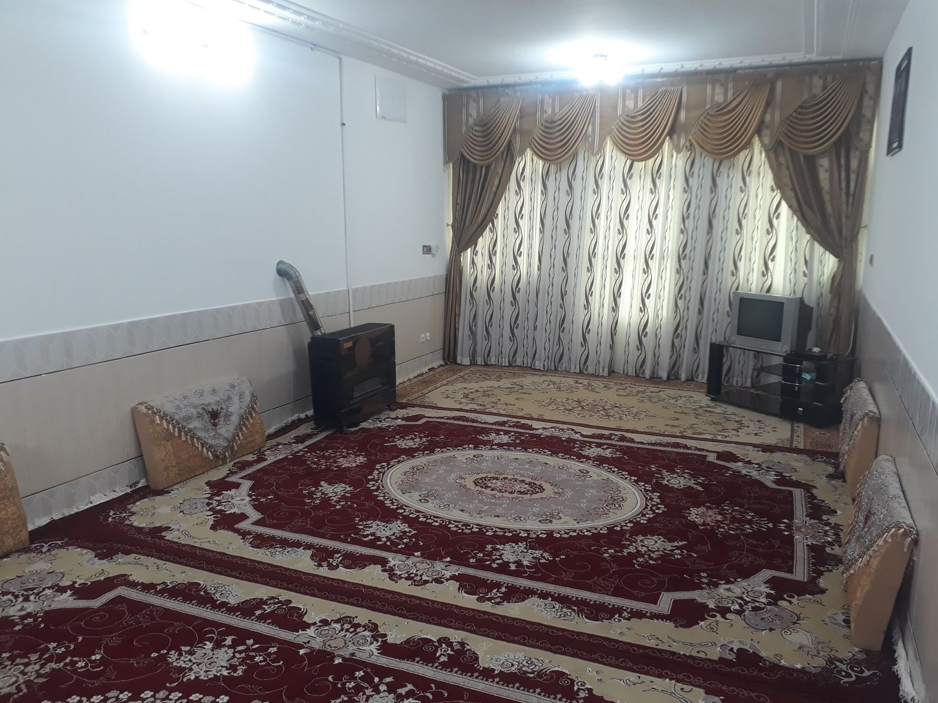 آپارتمان یک خوابه چارسنگ