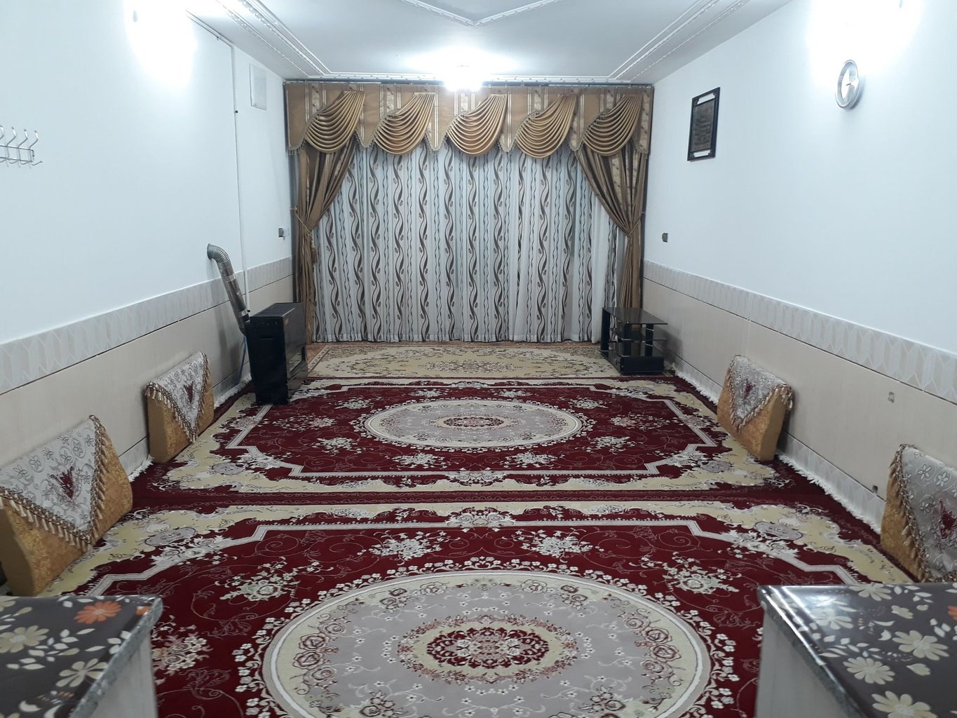 آپارتمان یک خوابه چارسنگ