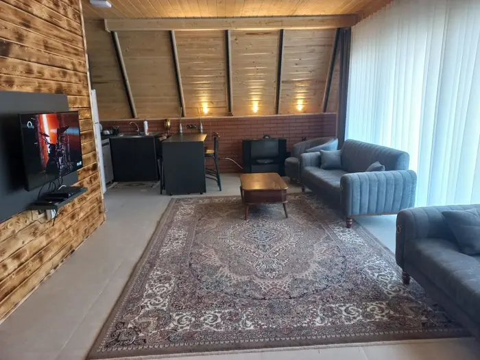 کلبه دوخوابه تریپلکس جکوزی دار نیکا