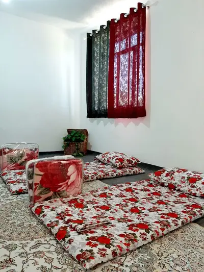 بومگردی دوخوابه بُندار