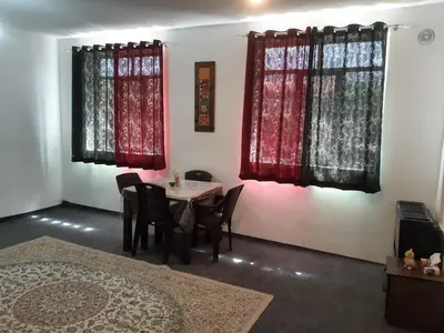 بومگردی دوخوابه بُندار