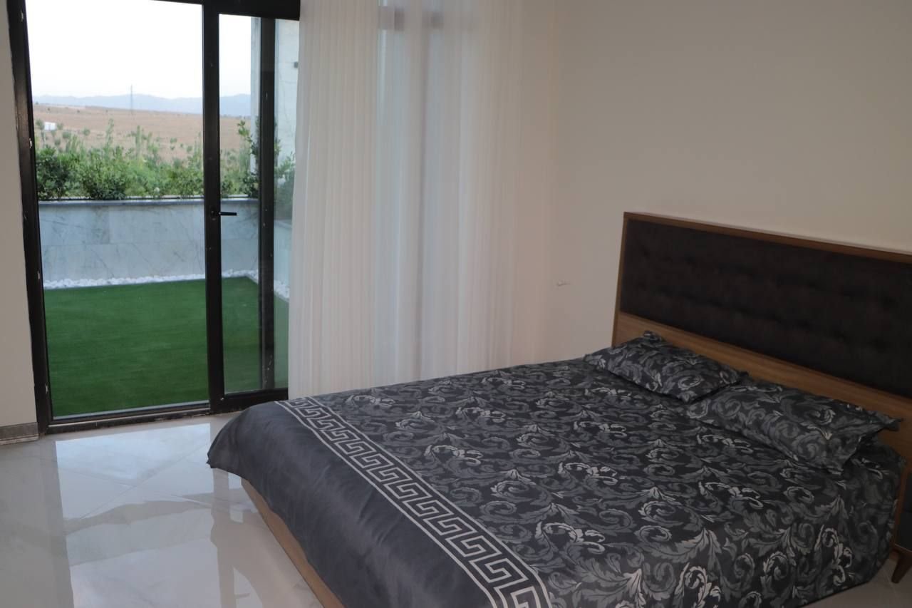 ویلا چهارخوابه استخردار آبگرم شارمین