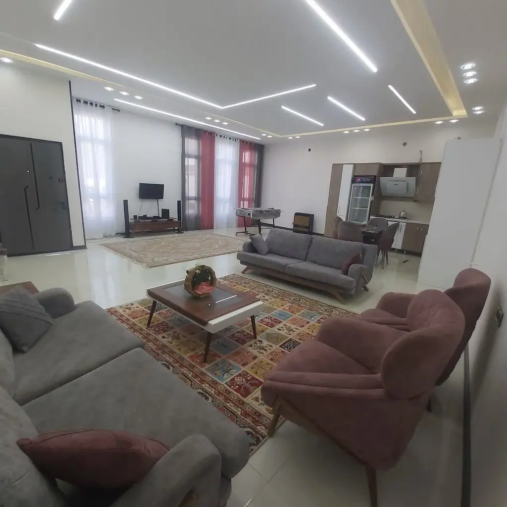 ویلا دوخوابه استخردار آبگرم عالیجناب