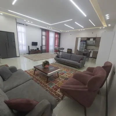 ویلا دوخوابه استخردار آبگرم عالیجناب