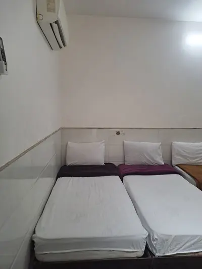 مسافرخانه پناه کریمان - فلت سه تخته