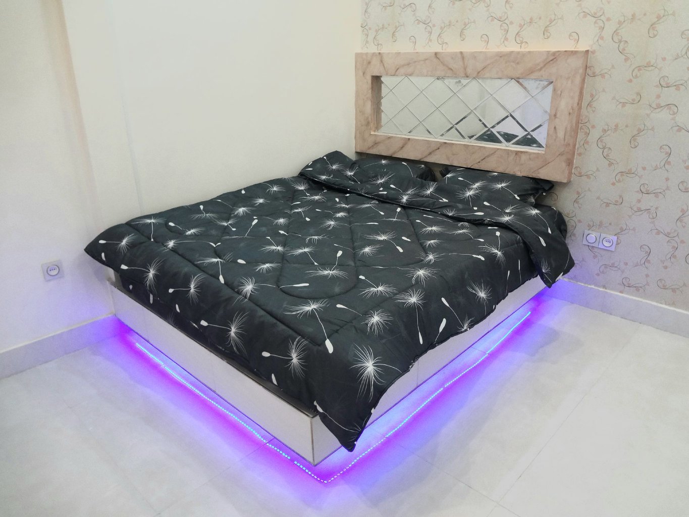 سه خوابه استخردار آبگرم برگ سبز