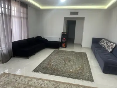 ویلا دوخوابه استخردار بلوط ۲