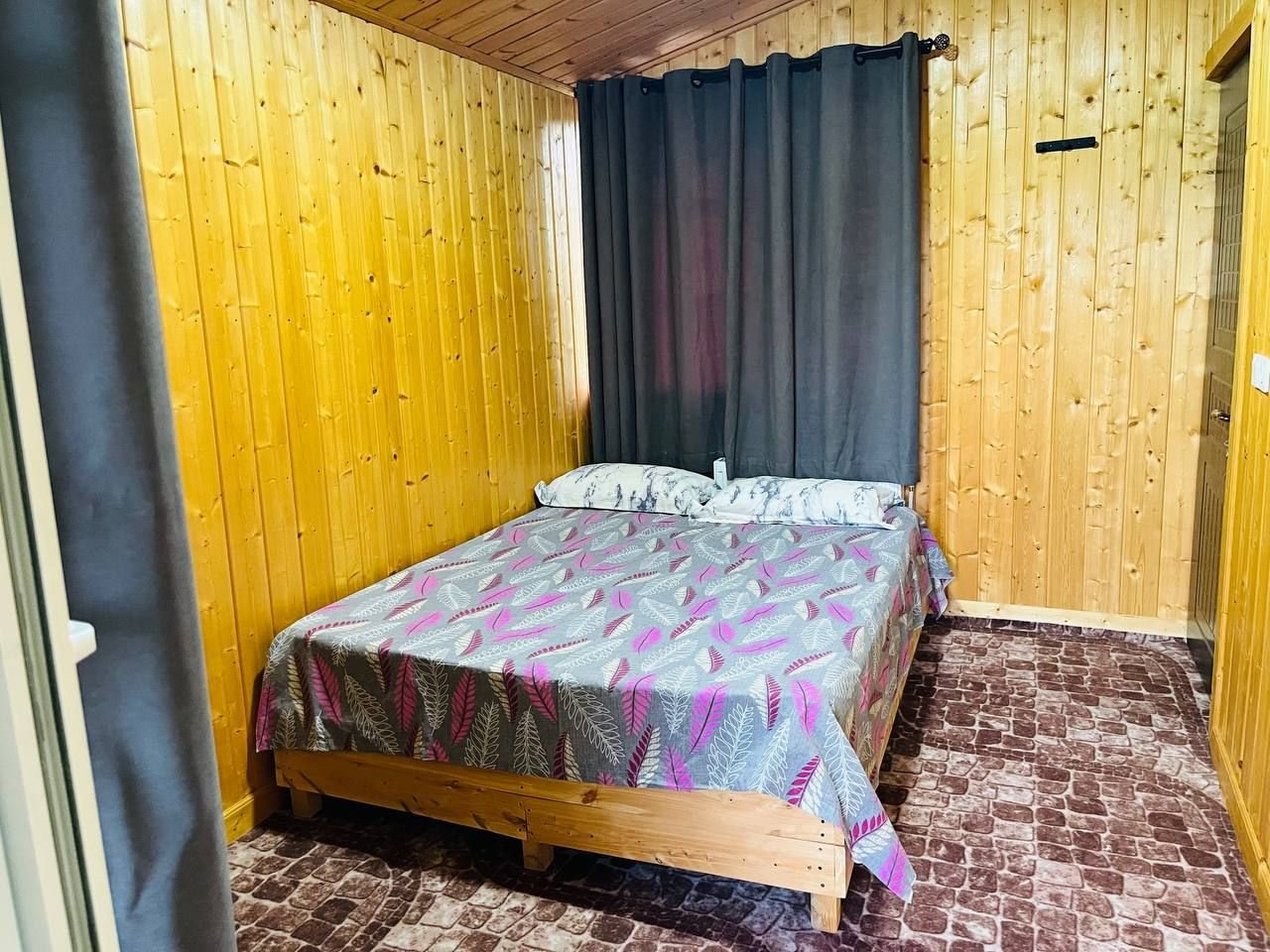 دوبلکس دوخوابه چوبی رودخانه 2