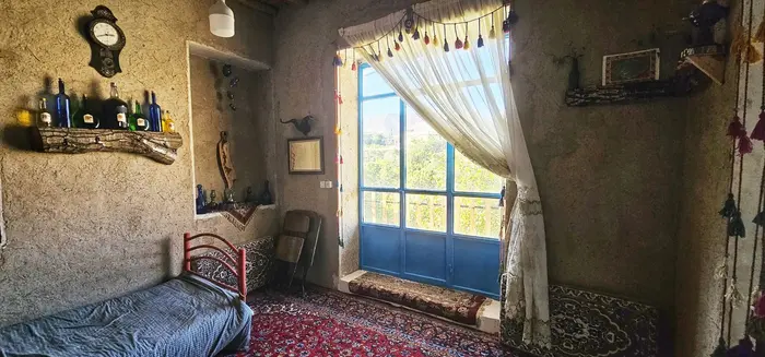 بوم گردی فلت سرای کبریتی - اتاق 