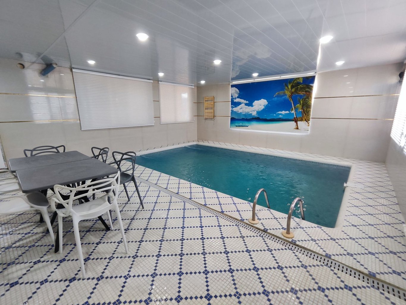 دوخوابه استخردار آتا