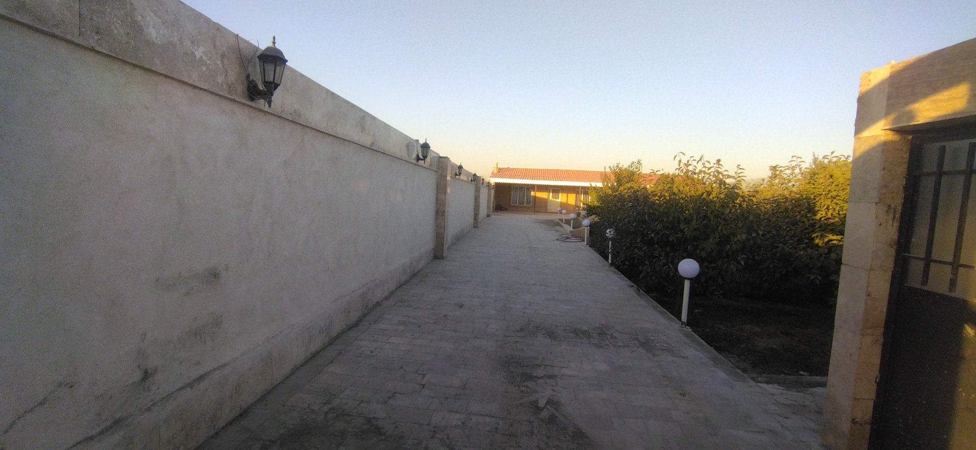 ویلا یک خوابه شاهنامه 76