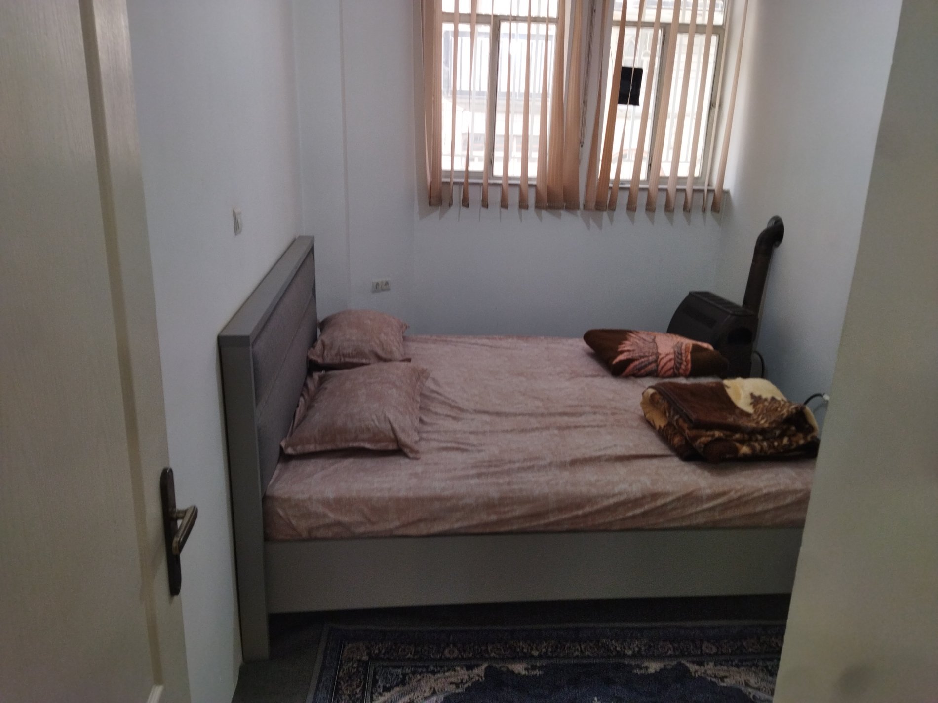 سوئیت دوخوابه سعدی بوستان