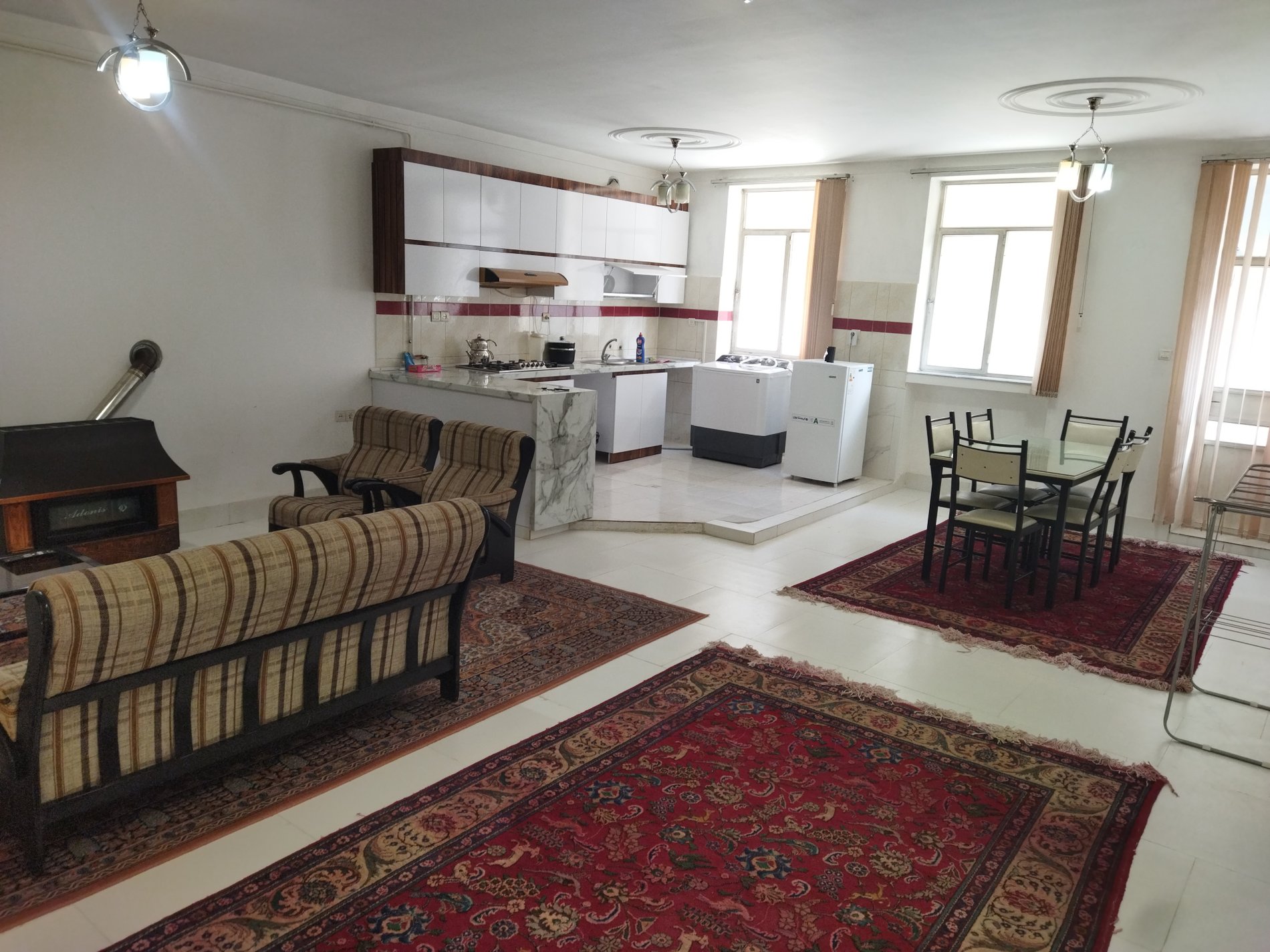 سوئیت دوخوابه سعدی بوستان