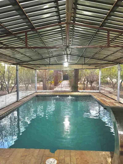 ویلا دوخوابه دوبلکس استخردار چهارفصل مهران