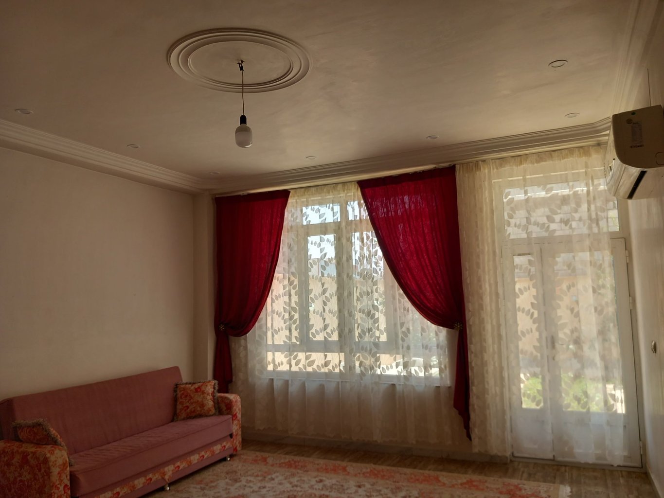 آپارتمان یک خوابه ارس پینار