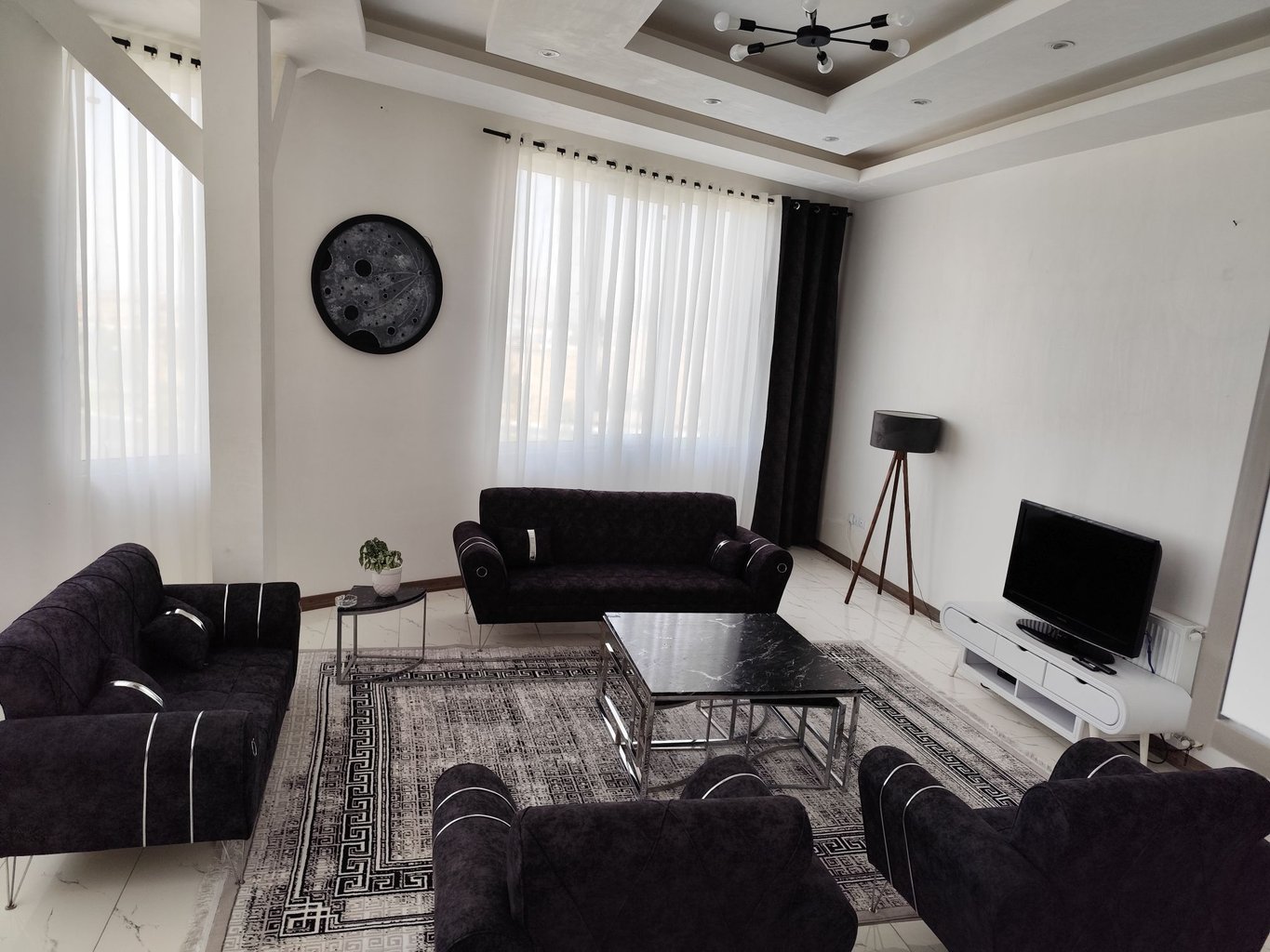 سوئیت دوخوابه هیرا