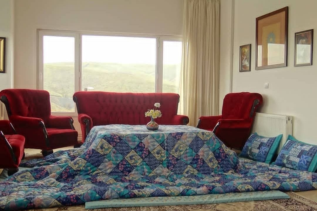 ویلا سه خوابه دوبلکس استخردار آبگرم خانه رنگی