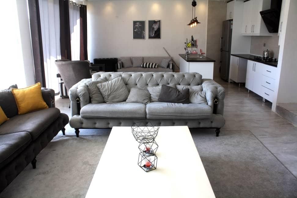 ویلا دوخوابه استخر چهارفصل بهارک