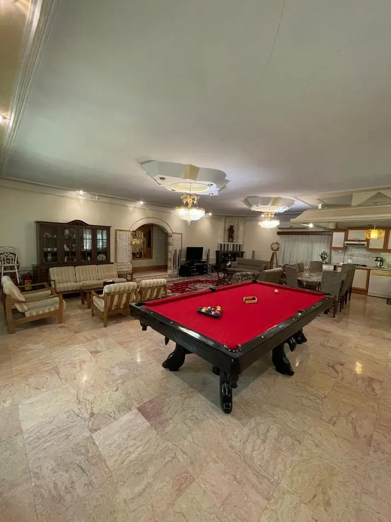 ویلا دوخوابه استخردار و جکوزی دار باغ بهشت