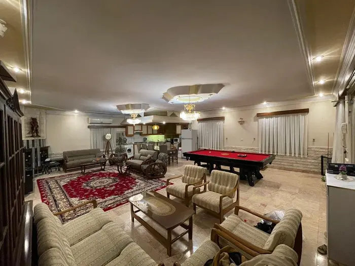 ویلا دوخوابه استخردار و جکوزی دار باغ بهشت