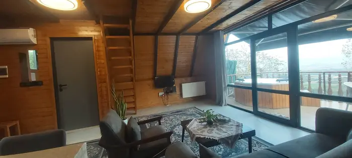 بوم گردی دوخوابه جکوزی دار سانیا 2