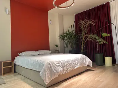 آپارتمان یک خوابه ملافه سفید دوپامین