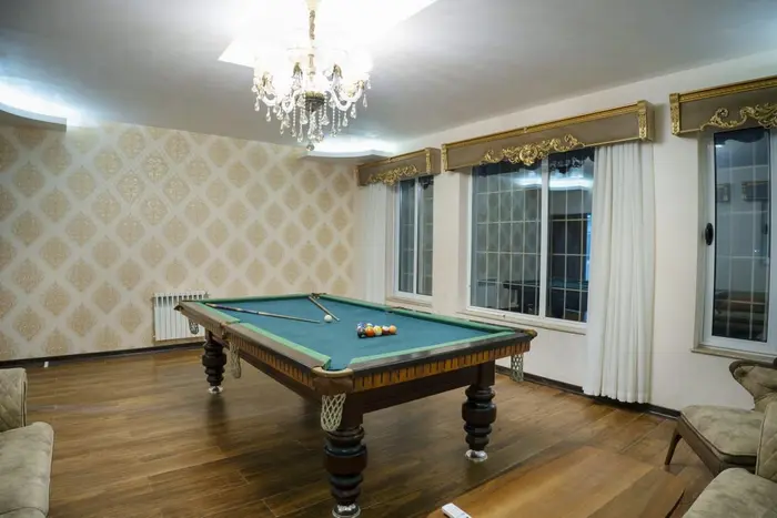 ویلا سه خوابه استخردار آبگرم تلکابین - بیلیارد