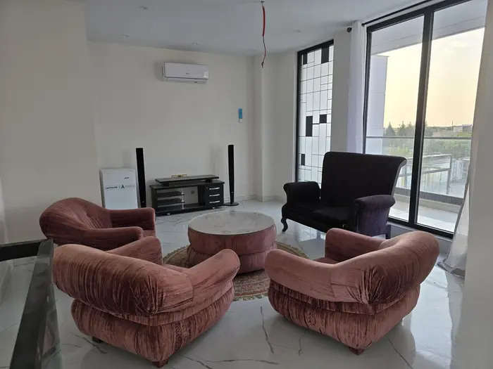 ویلا سه خوابه استخردار زنبق 1