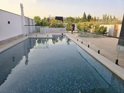 ویلا سه خوابه استخردار زنبق 1