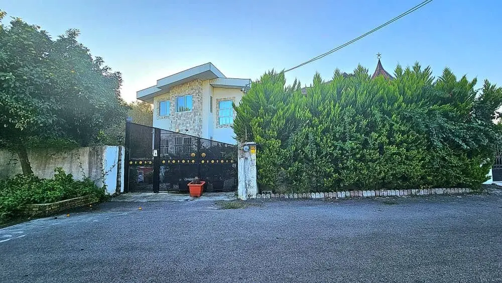 ویلا دوخوابه ساحلی نیکان