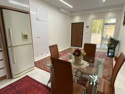 سوئیت فلت ذکریا