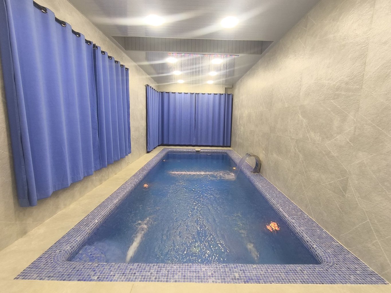 سه خوابه استخردار آبگرم مروارید 2