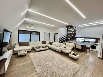 کلبه سه خوابه سوئیسی استخردار آبگرم هاوایی