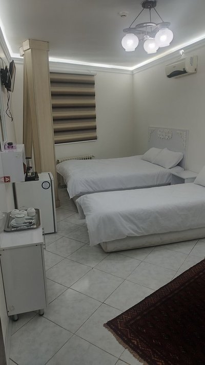 مسافرخانه وحیدیان - واحد 203