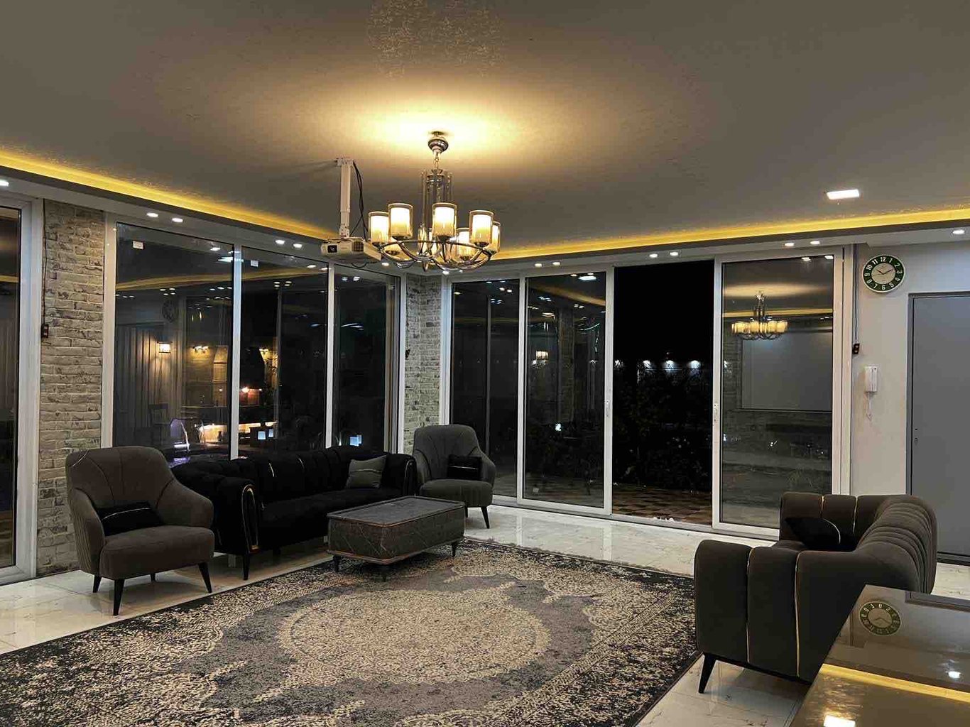 ویلا یک خوابه استخردار دلوین