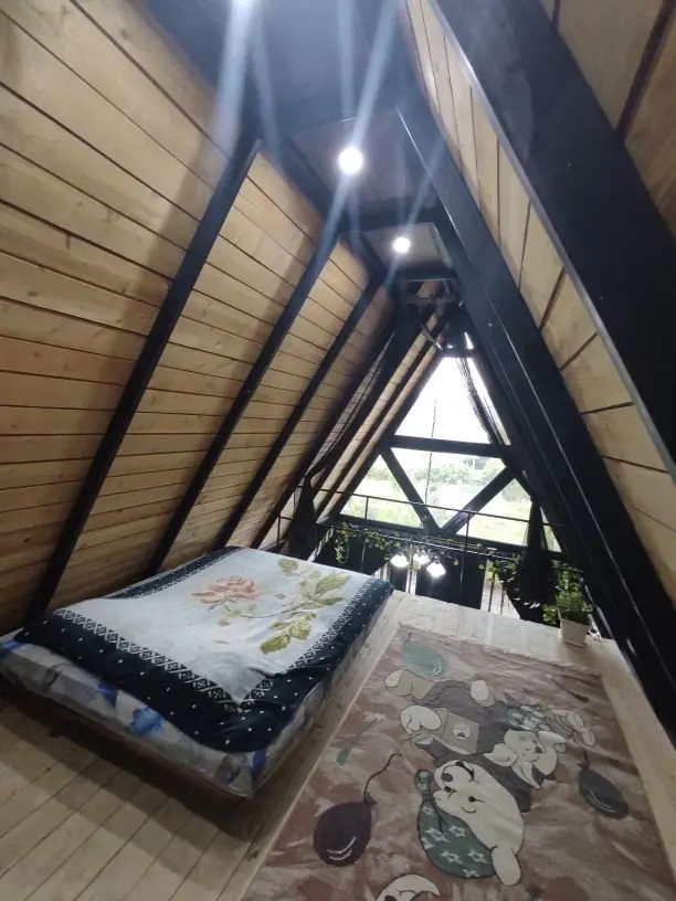 کلبه یک خوابه سوئیسی غیاثوند