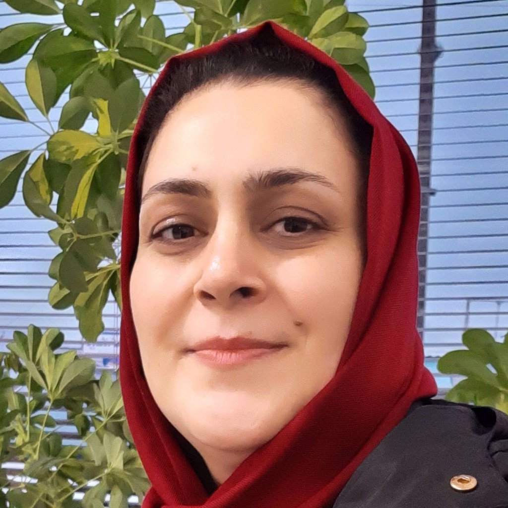 میزبان جاباما - زینب  علیزاده 